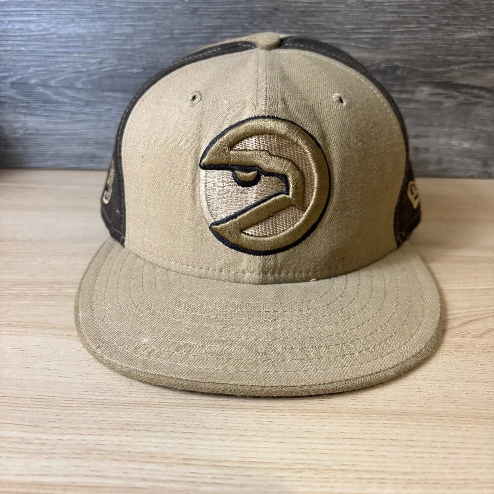 Vintage Atlanta Hawks Hat Cap Fitted 7 1/2 Brown NBA Basketball Wool USA New Era